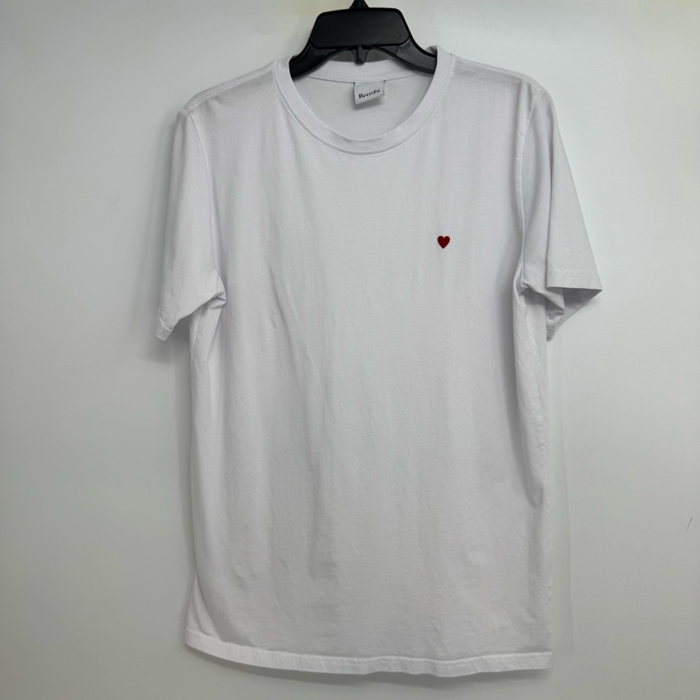 Brosbi T-Shirt Men’s XL White Heart Round Neck Short Sleeve Cotton